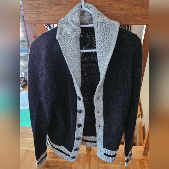 Cardigan Bluenotes Small - Picture 1 of 3